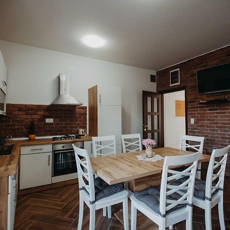 יוסיפדול Apartman Vejama מראה חיצוני תמונה