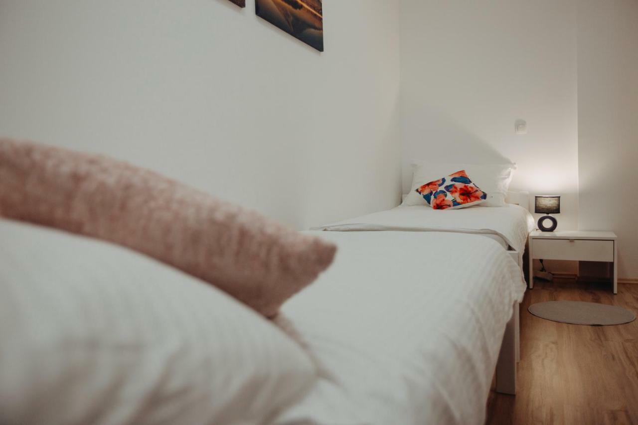 יוסיפדול Apartman Vejama מראה חיצוני תמונה